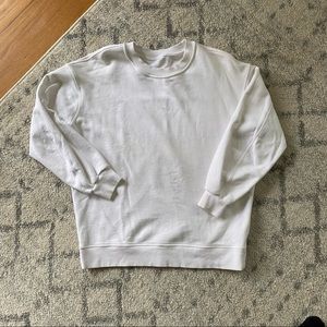 Perfectly oversized crew